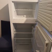 Хладилник Финлукс с реверсивни нрати , снимка 1 - Хладилници - 45415838
