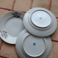 Български порцелан-чинии, снимка 4 - Чинии - 45865926