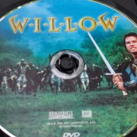 WILLOW DVD, снимка 3 - DVD филми - 45405754