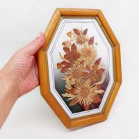 Декорация за стена - Букет от сухи цветя в дървена рамка, снимка 1 - Антикварни и старинни предмети - 45759307