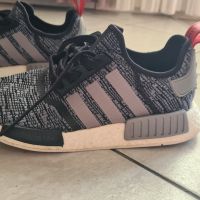 Adidas NMD R1 мъжки маратонки номер 44, снимка 1 - Маратонки - 45001637