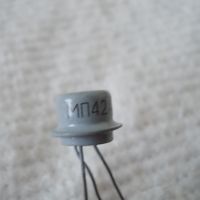 Германиев транзистор МП42А , снимка 2 - Друга електроника - 45322425