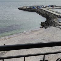 Етажи и студия продава на брега на морето в Поморие, снимка 2 - Aпартаменти - 45078507