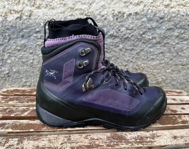 Дамски туристически обувки Arc’teryx Bora Mid GTX, Размер 38, снимка 1