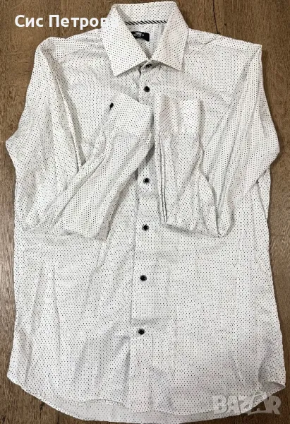 Мъжка бяла риза на черни точки, снимка 1