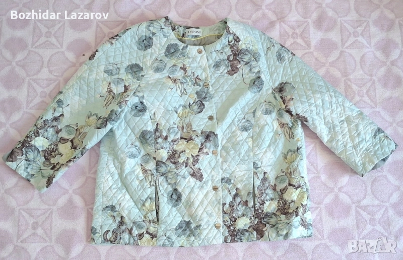 Дамско олекотено яке в безупречно състояние!, снимка 1