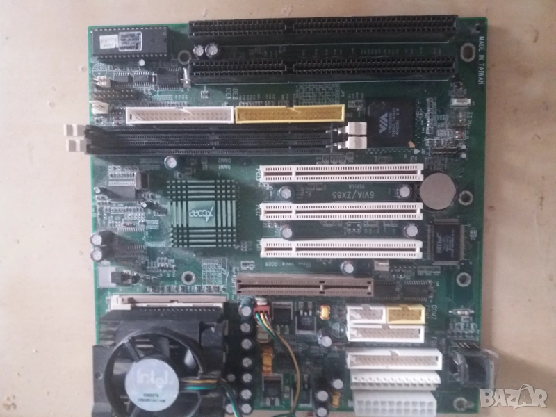 Платка ACORP с Процесор Intel pIII 1000, снимка 1