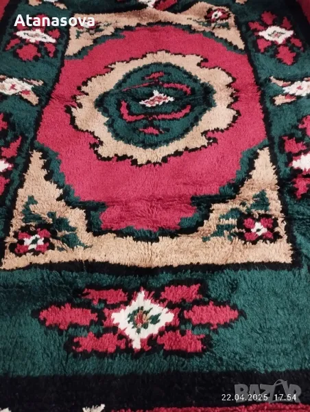 Продавам каракачански китеник за под, снимка 1