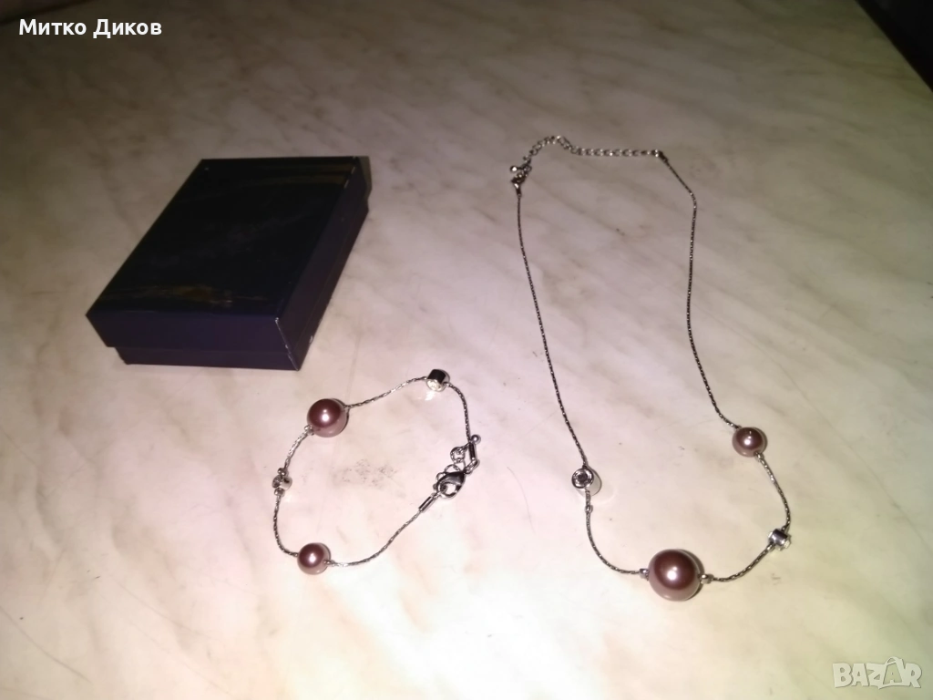 Авон гривна и колие в кутийка, снимка 1