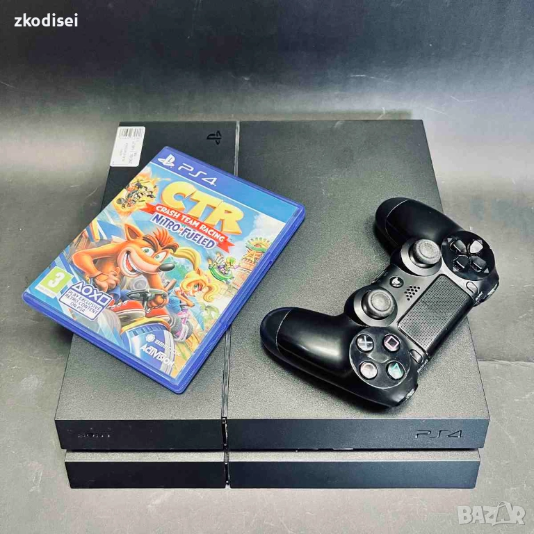 Конзола SONY - PS4 с 1бр. джойстик и 1бр. игра, снимка 1