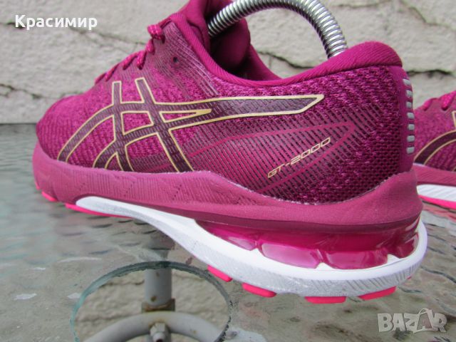 Дамски маратонки за бягане Asics GT 2000 10, снимка 2 - Маратонки - 45472368