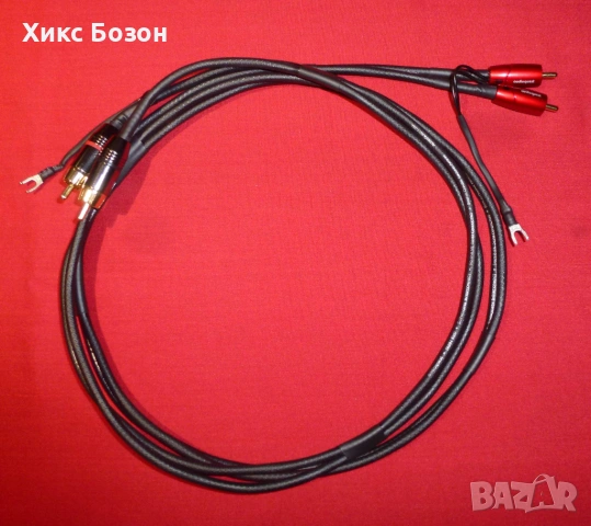 Висококачествен интерконект RCA-RCA /чинч/ Audioquest USA   кабел, снимка 2 - Грамофони - 53666576