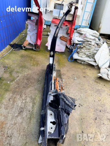 Десен праг с колонки от Skoda Octavia 2.0 TDI, 150 ph, 6sp, engine DFFA, 2019, 15 000 km, снимка 3 - Части - 52693955