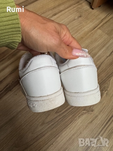 Детски оригинални кожени маратонки adidas TEAM COURT 2 STR CF ! 33 н, снимка 7 - Детски маратонки - 52323516