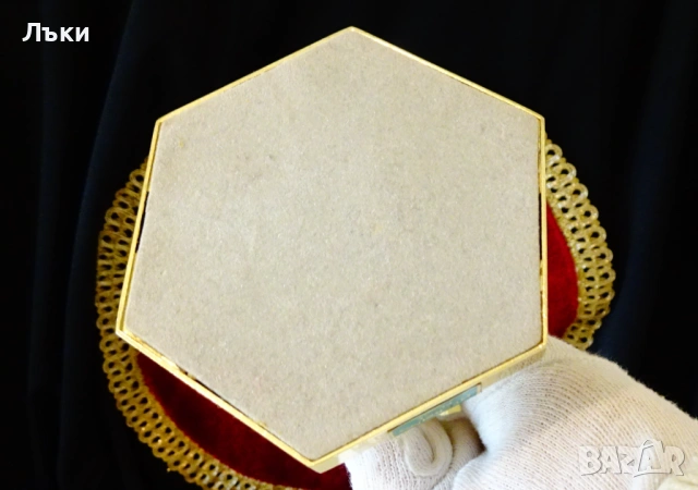 Позлатен бронзов свещник Helbsing Peine 30 см. , снимка 8 - Антикварни и старинни предмети - 53990095