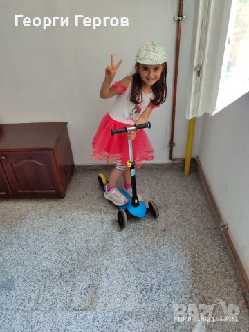 Тротинетка, снимка 3 - Детски велосипеди, триколки и коли - 45389776