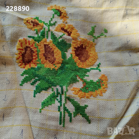 Гоблени ръчно ушити , снимка 12 - Гоблени - 46761075