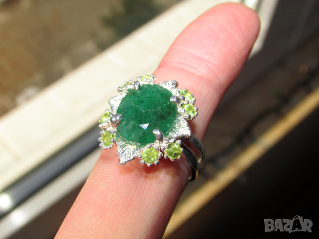 Сребърен пръстен със зелен берил/смарагд размер на камъка 5карата, 14x12мм, тегло на пръстена 8.4гр., снимка 2 - Пръстени - 45025384
