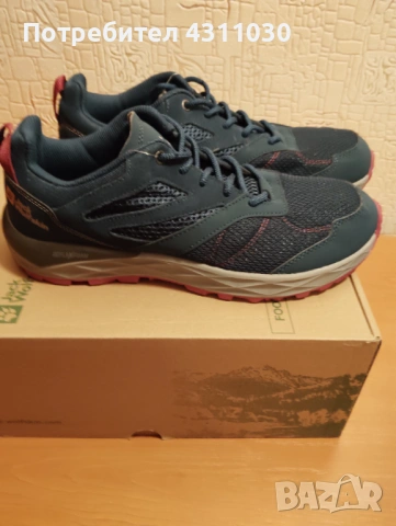 Нови търистически обувки Jack Wolfskin 41 номер, снимка 3 - Маратонки - 54148195