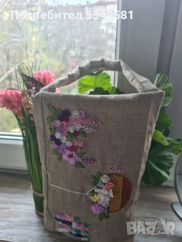 Ленена чанта (плик)с ръчна бродерия , снимка 3 - Чанти - 54174666