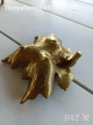 масивни ,бронзови стари кандило и пепелник, снимка 7 - Колекции - 54211963