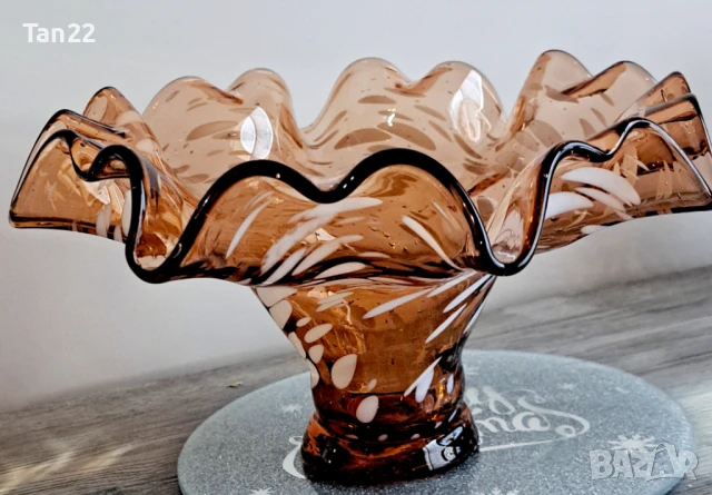 Голяма кафява фруктиера 