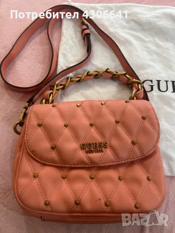 Дамска чанта Guess, снимка 2 - Чанти - 48054529