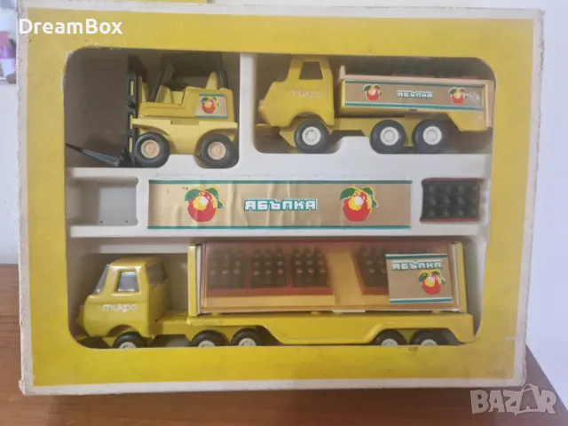 Метални камиончета "Мир" "Микро", снимка 2 - Колекции - 50145753