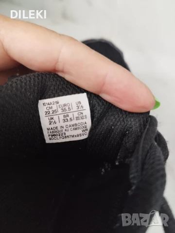 Маратонки Asics, снимка 4 - Детски маратонки - 51285869