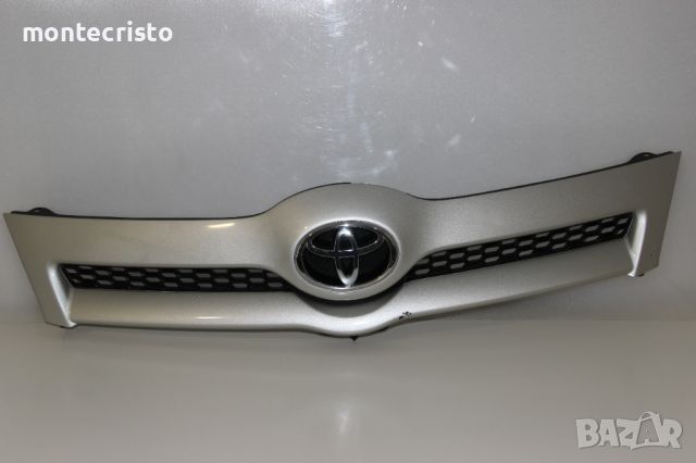 Предна решетка Toyota Corolla Verso (2004-2009г.) предна емблема, снимка 1 - Части - 45413552