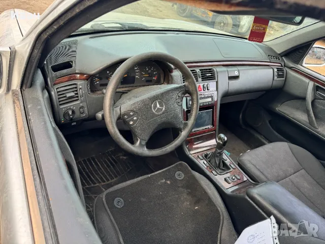 Mercedes e270 w210на части , снимка 4 - Автомобили и джипове - 49565006