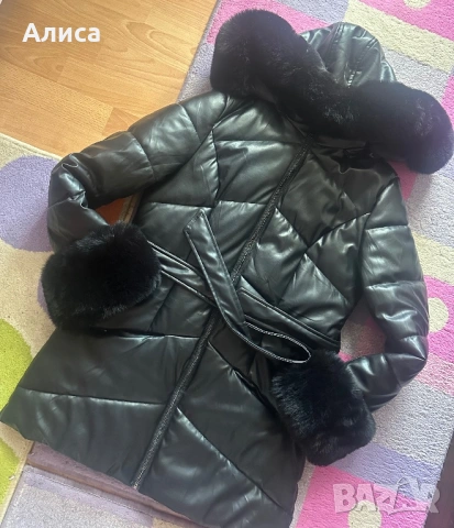 Зимно дамско яке размер М