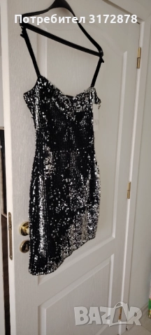 Нова рокля Zara от плюш и пайети, снимка 2 - Рокли - 52690198