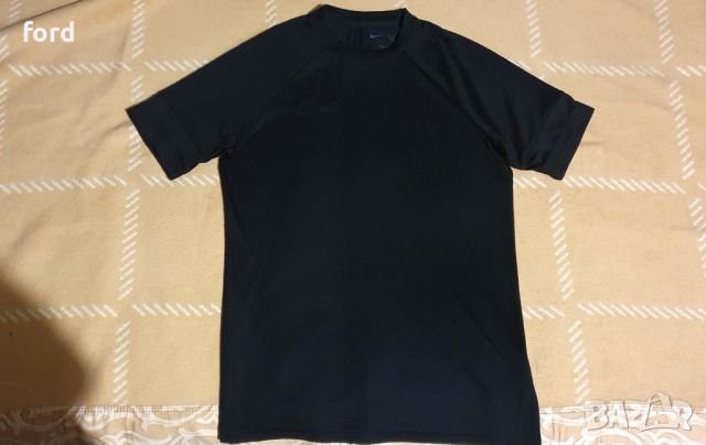 тениска Nike Full Black  , снимка 1 - Тениски - 46192370