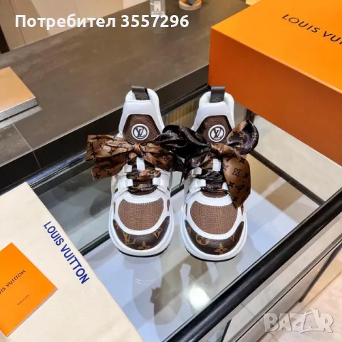 Обувки Louis Vuitton, снимка 4 - Дамски ежедневни обувки - 46822120