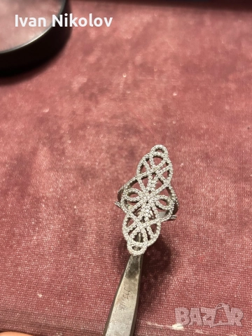 Дамски сребърен пръстен с 103 броя цирконии