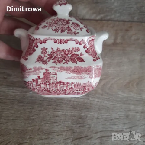 Захарничка Royal Hornes of Britain Wedgewood Lidded Sugar Bowl Tower of London, снимка 7 - Антикварни и старинни предмети - 47092152