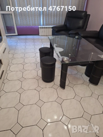 Продавам холна гарнитура с маса, снимка 3 - Дивани и мека мебел - 53853699