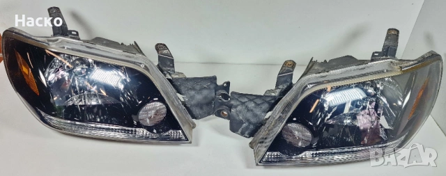 Фар Фарове Ляв Десен Mitsubishi Outlander Митсубиши Аутлендър 2001г-2006г