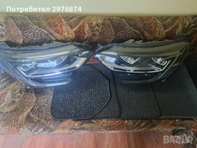 фарове за рено меган 2018 година, снимка 2 - Автомобили и джипове - 53897264