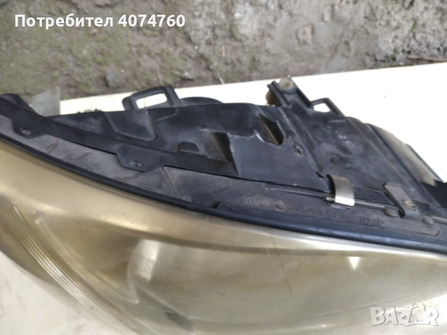 Десен фар Мерцедес вито, снимка 2 - Части - 52176979