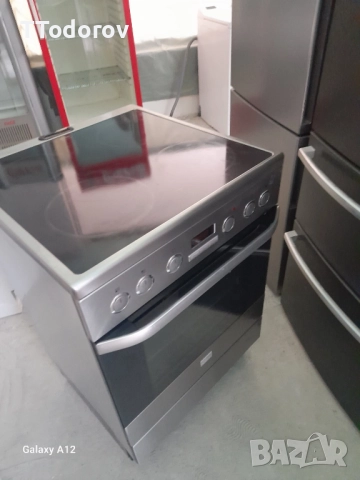 Готварска печка с керамичен плот Voss/Electrolux, 57800 09AC  INOX  пуш бутони, снимка 3 - Печки, фурни - 52447117