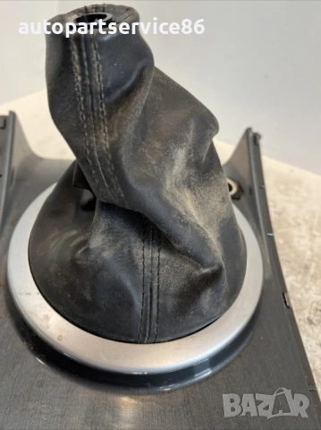 Селектор на скоростен лост черен кожа за Mazda CX-7 2.3T (2011) EH1564341, снимка 2 - Части - 53653921