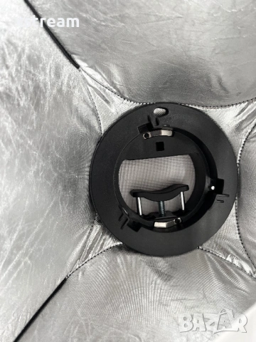 2бр Софтбокс Фотографско Студийно осветление, 1х със S-Type държач за Светкавица Neewer, 1х Andoer , снимка 11 - Светкавици, студийно осветление - 53952469