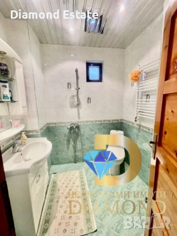 Двуетажна къща с търговска част в град Гълъбово, снимка 10 - Къщи - 54135899