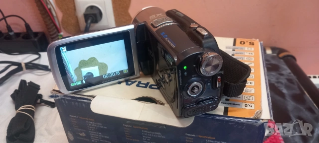 видеокамера PRAKTIKA DVC 5.1HD, снимка 4 - Камери - 54018201