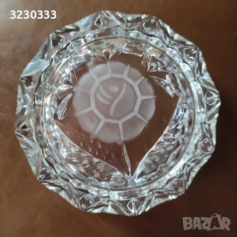 Кристален пепелник, снимка 5 - Декорация за дома - 49728584