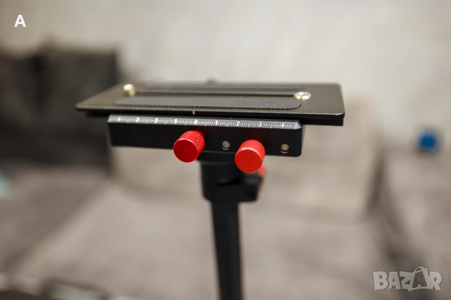 Професионален Карбонов Видео Стабилизатор (Стедикам) - 80см, ЧИСТО НОВ!, снимка 3 - Чанти, стативи, аксесоари - 53912259