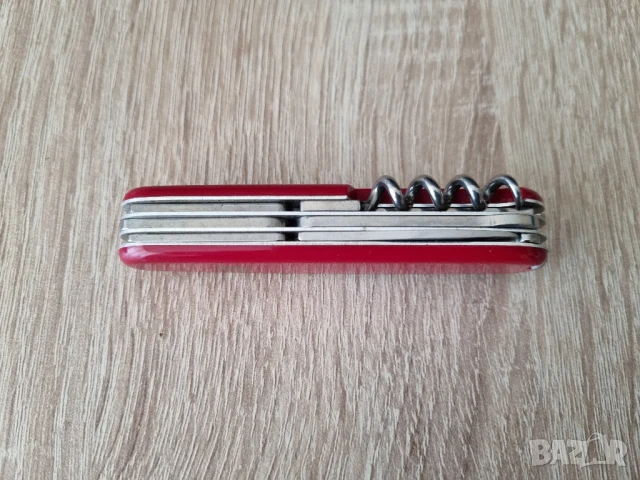 Швейцарски джобен нож Victorinox Climber, снимка 9 - Ножове - 50532516