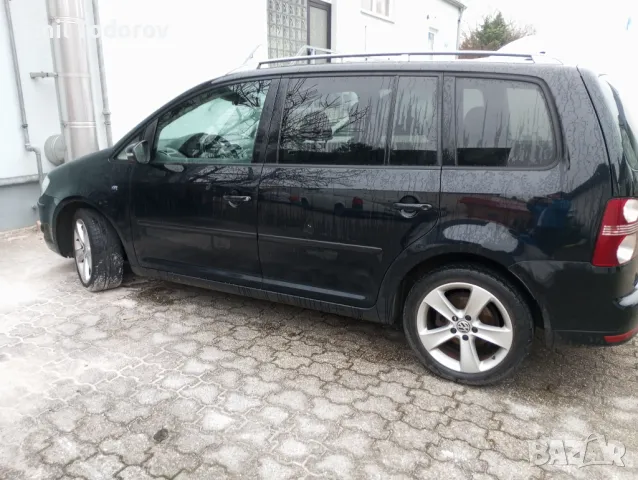 VW touran, снимка 9 - Автомобили и джипове - 48732824